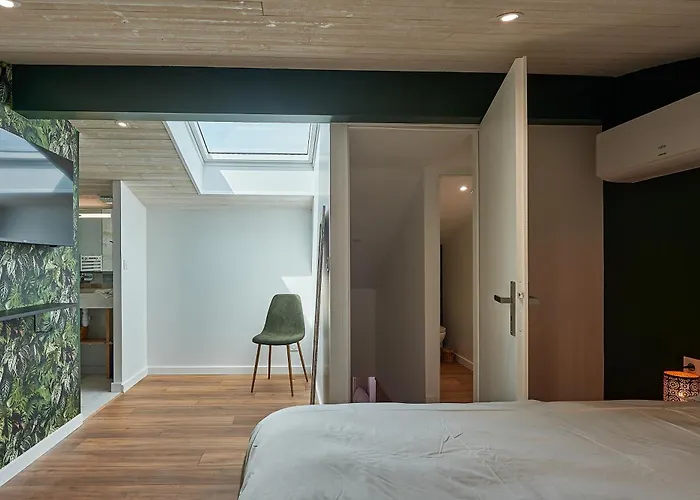 Le Repaire Lagardère